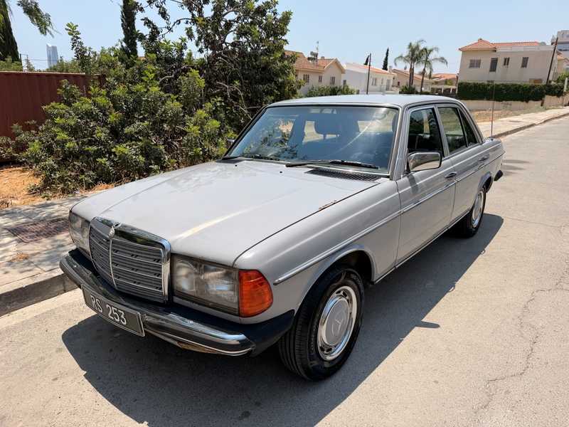 Mercedes-Benz E-Class 2,0L 1985