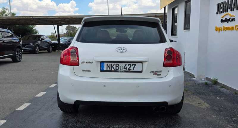 2008 Toyota Auris 2,2L 2008 Cyprus