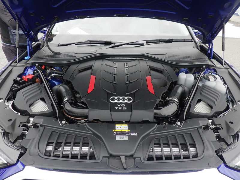2022 Audi S8 4,0L 2022 Cyprus