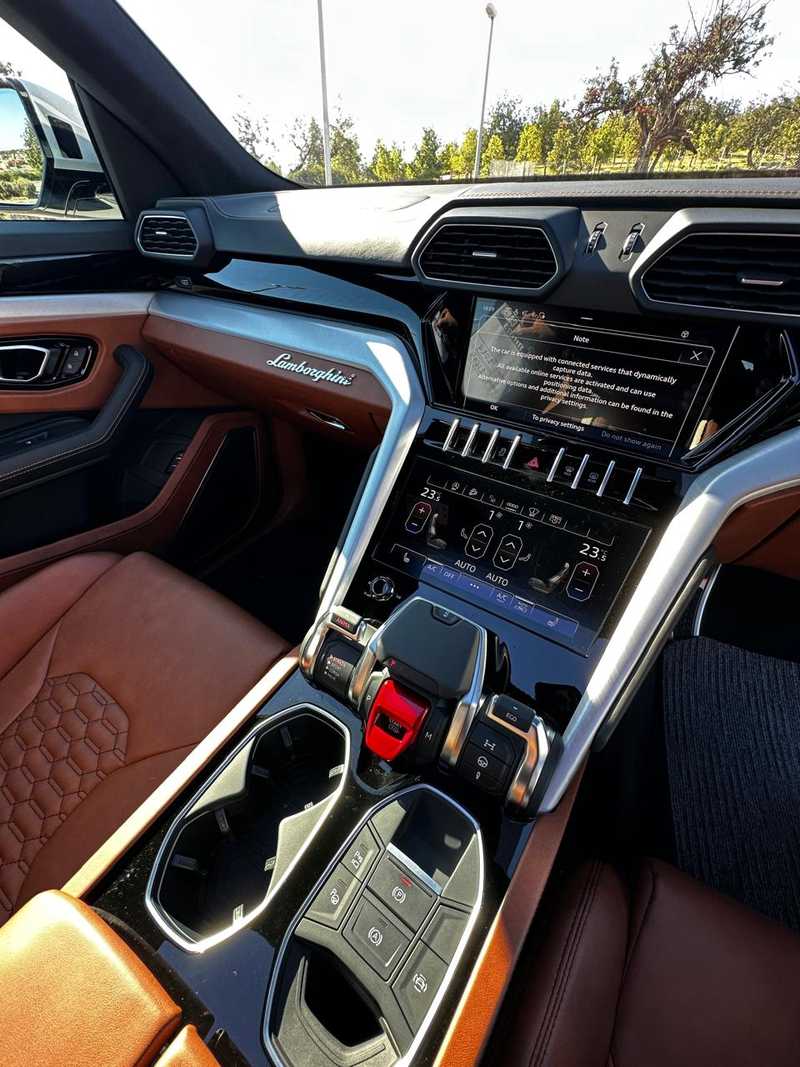 2024 Lamborghini Urus 4,0L 2024 Cyprus
