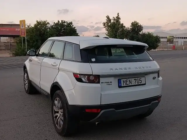 Land Rover Range Rover Evoque 2,2L 2015, Nicosia — Palaiometocho - 3