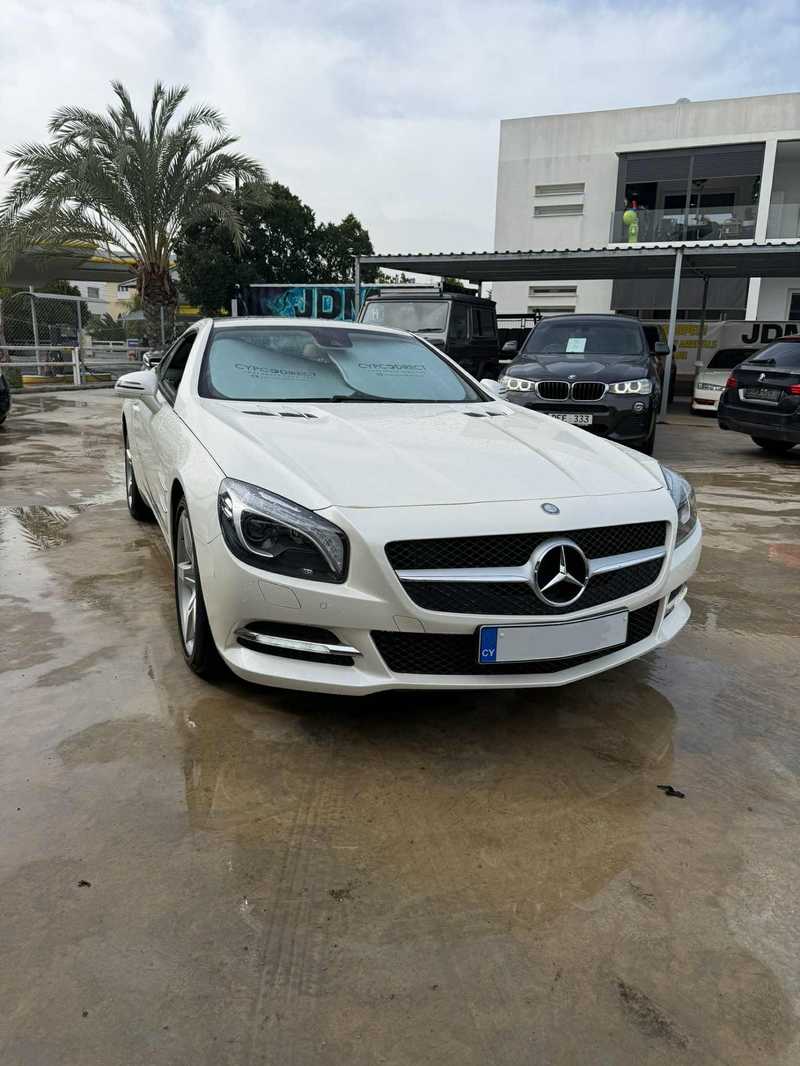 2012 Mercedes-Benz SL-Class 3,5L 2012 Cyprus