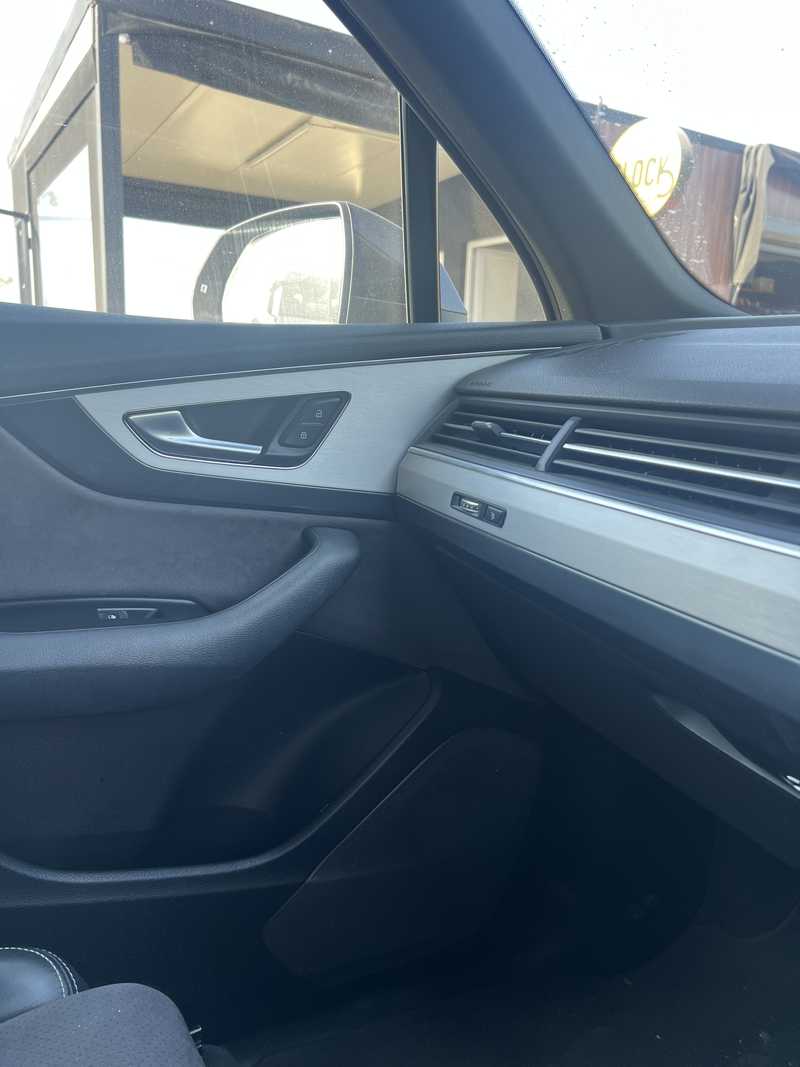 2016 Audi Q7 3,0L 2016 Cyprus