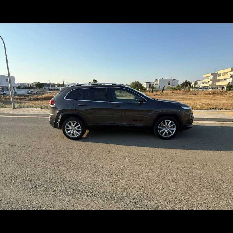 2015 Jeep Cherokee 2,0L 2015 Cyprus
