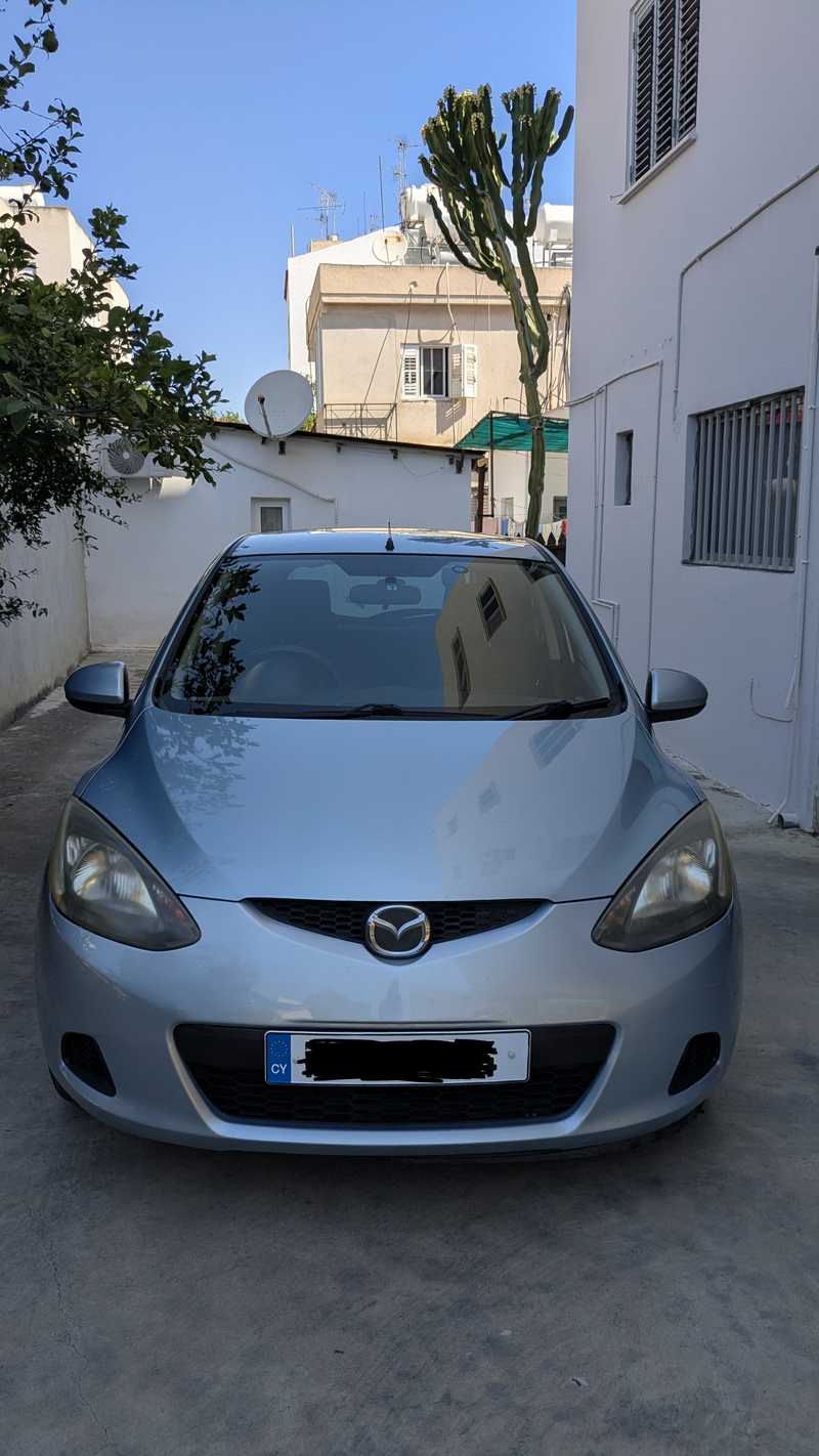 Mazda Demio 1,3L 2011