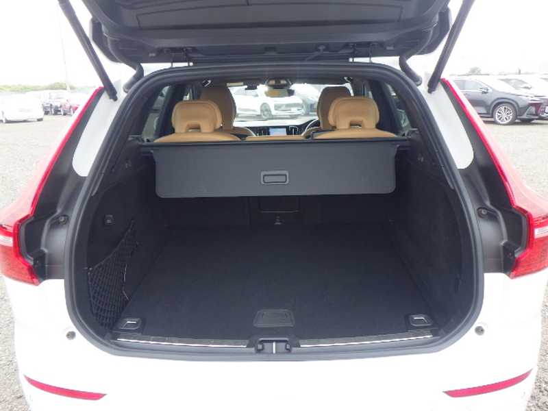 2022 Volvo XC60 2,0L 2022 Cyprus