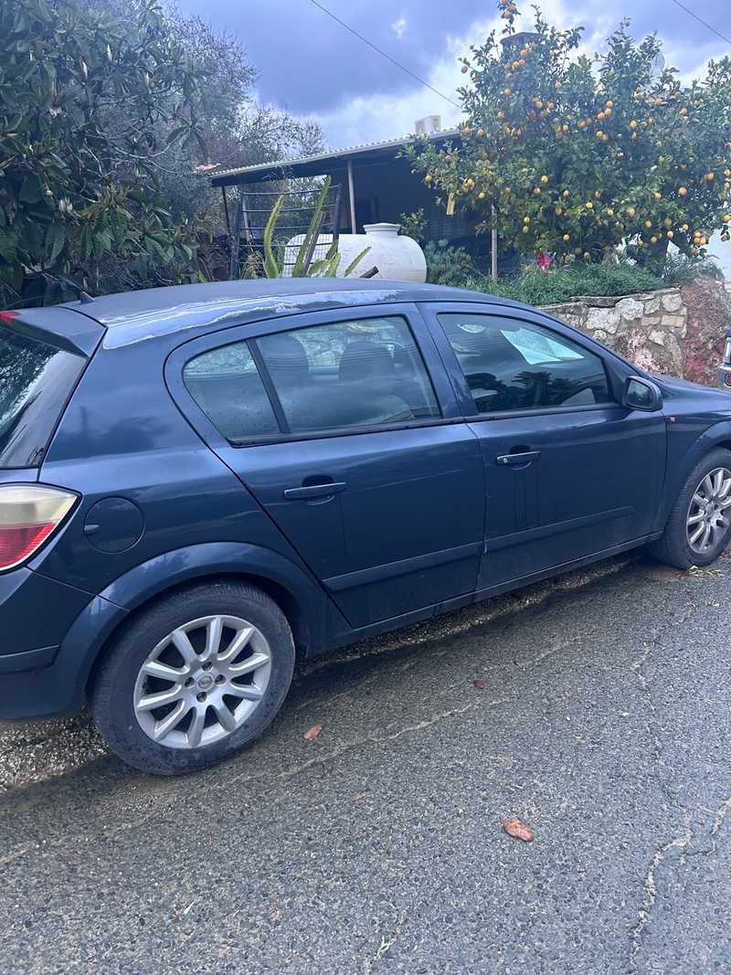 2007 Opel, Vauxhall Astra 1,5L 2007 Cyprus