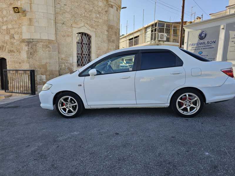 2008 Honda Fit 1,3L 2008 Cyprus