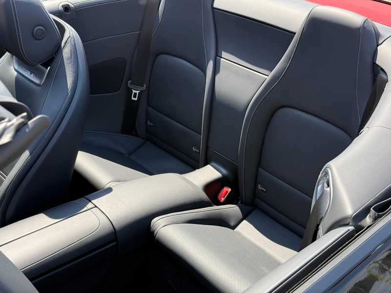 2023 Mercedes-Benz SL-Class 2,0L 2023 Cyprus