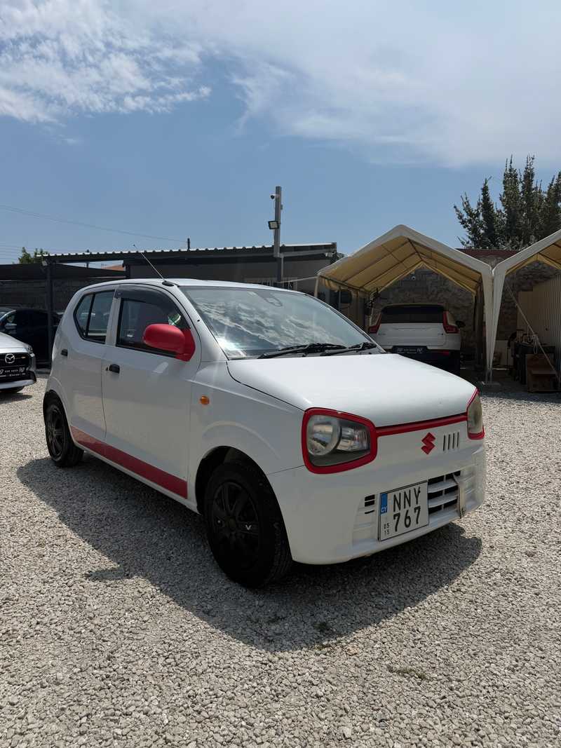 Suzuki Alto 0,7L 2015