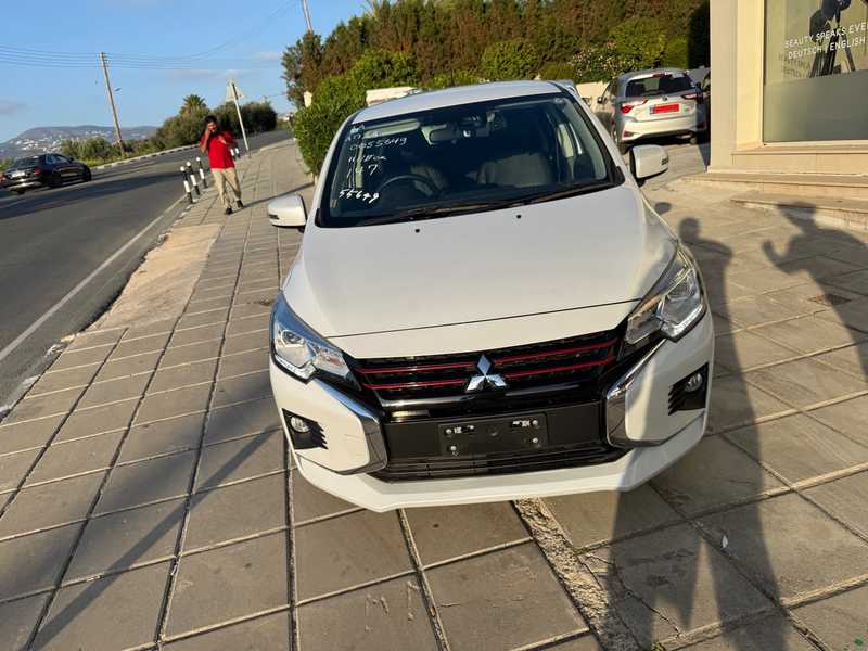 Mitsubishi Mirage 1,2L 2022