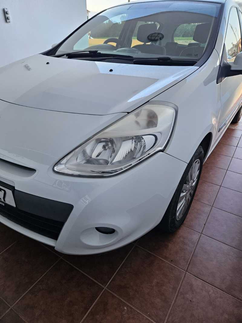 2013 Renault Clio 1,2L 2013 Cyprus