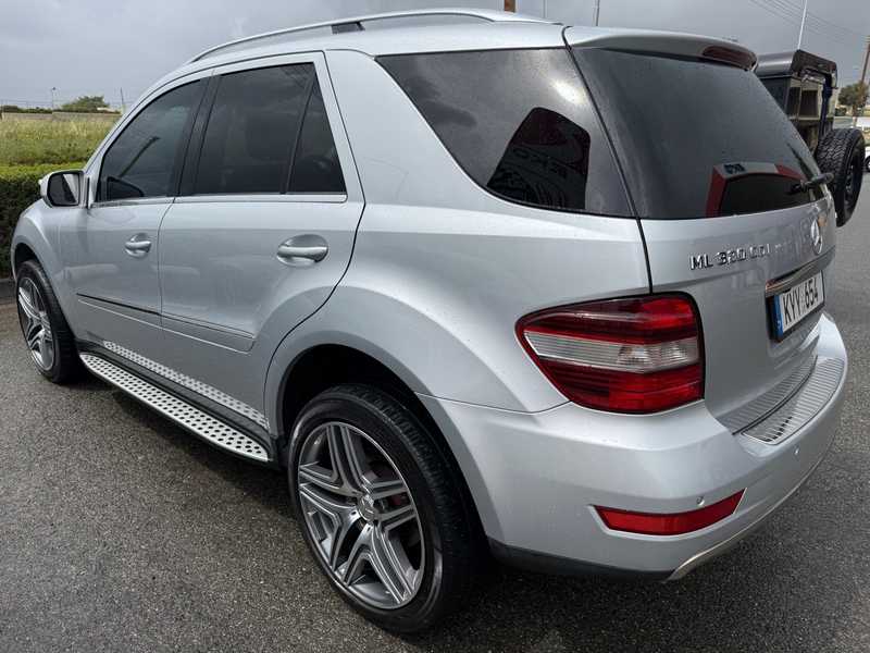 2009 Mercedes-Benz M-Class 3,2L 2009 Cyprus