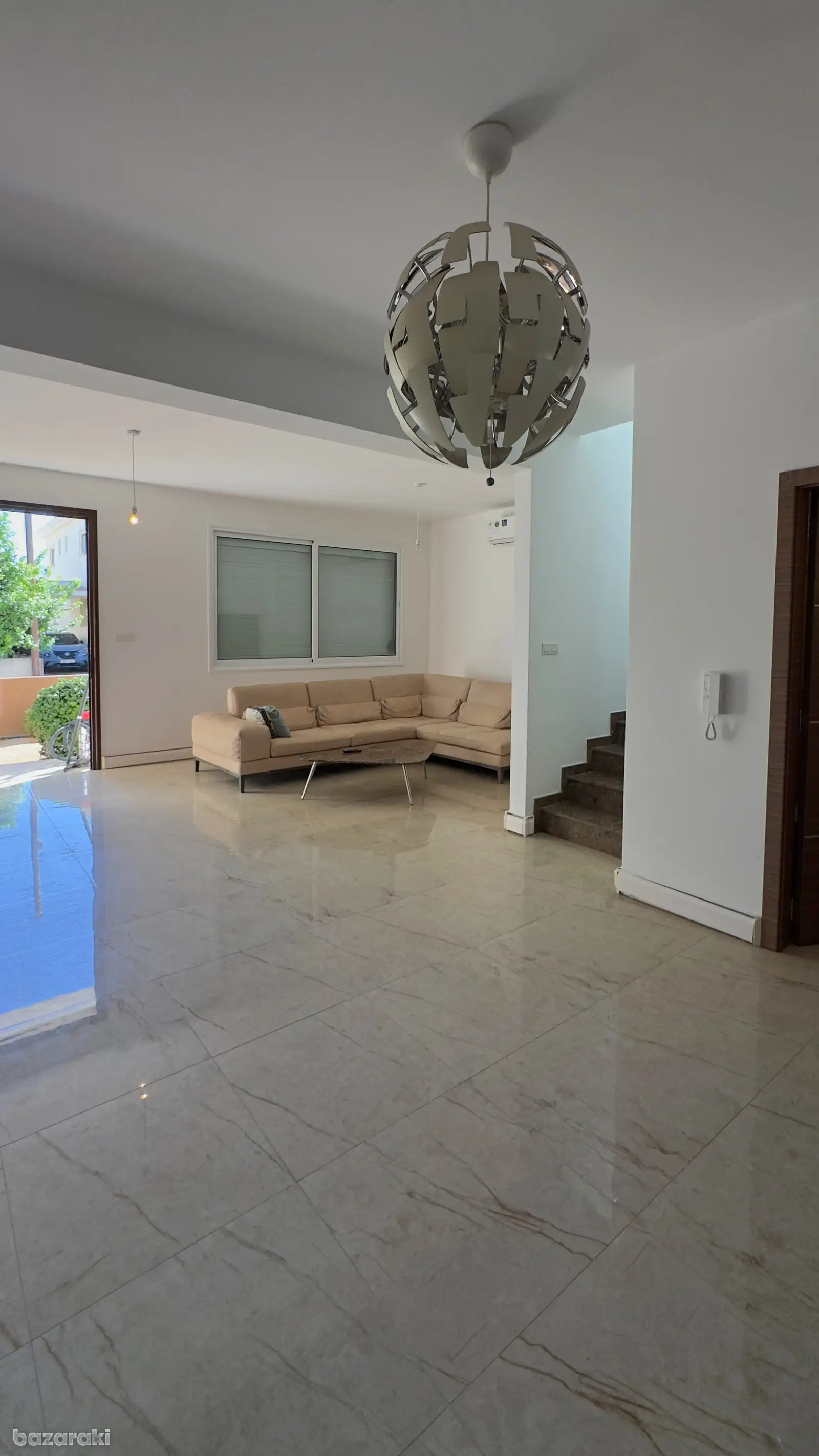 House, 4 bedrooms — 2