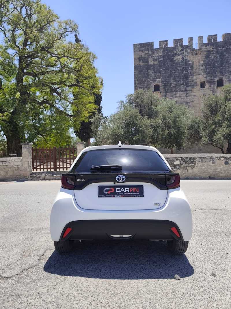 2023 Toyota Yaris 1,5L 2023 Cyprus