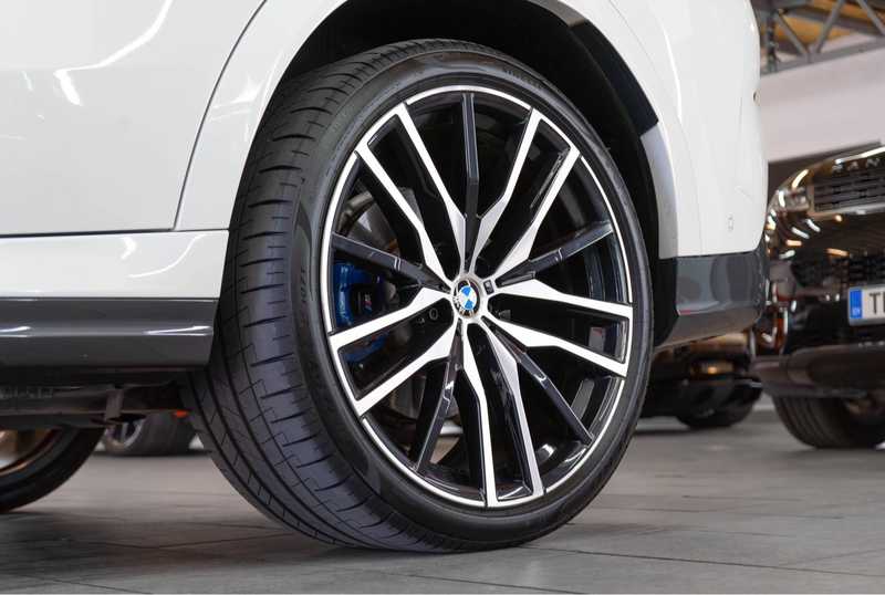 2022 BMW X6 3,0L 2022 Cyprus