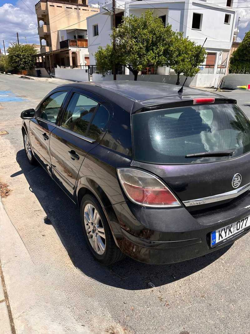 2007 Opel, Vauxhall Astra 1,8L 2007 Cyprus