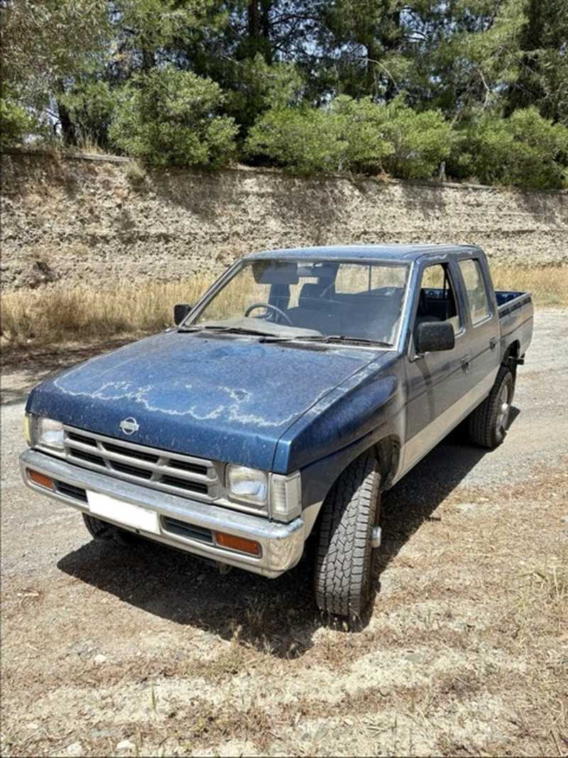 1995 Nissan D21 2,7L 1995 Cyprus