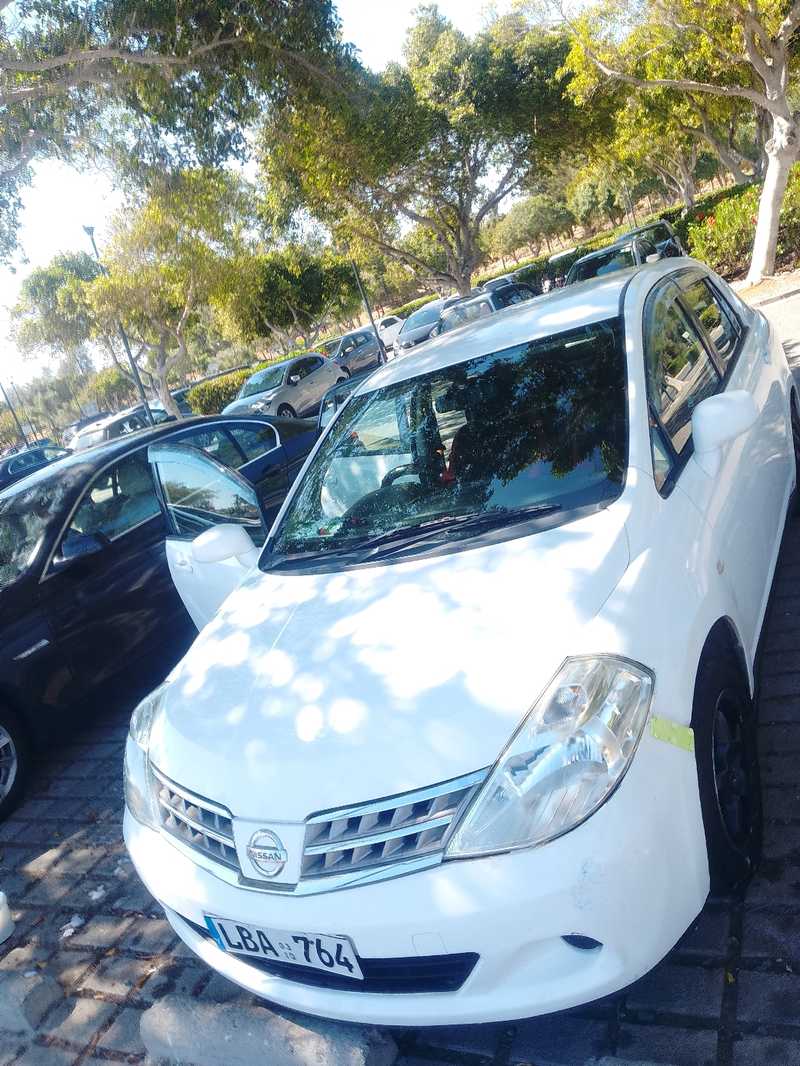 2010 Nissan Tiida 1,5L 2010 Cyprus