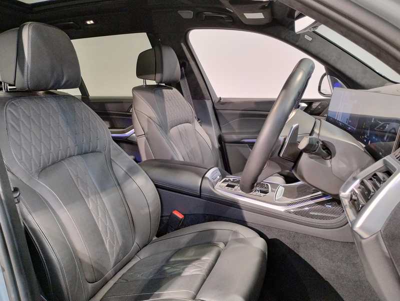 2023 BMW X7 4,4L 2023 Cyprus