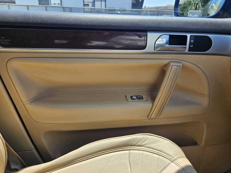 2005 Volkswagen Touareg 2,5L 2005 Cyprus