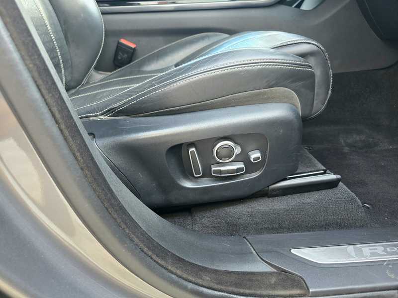 2019 Land Rover Range Rover Velar 2,0L 2019 Cyprus