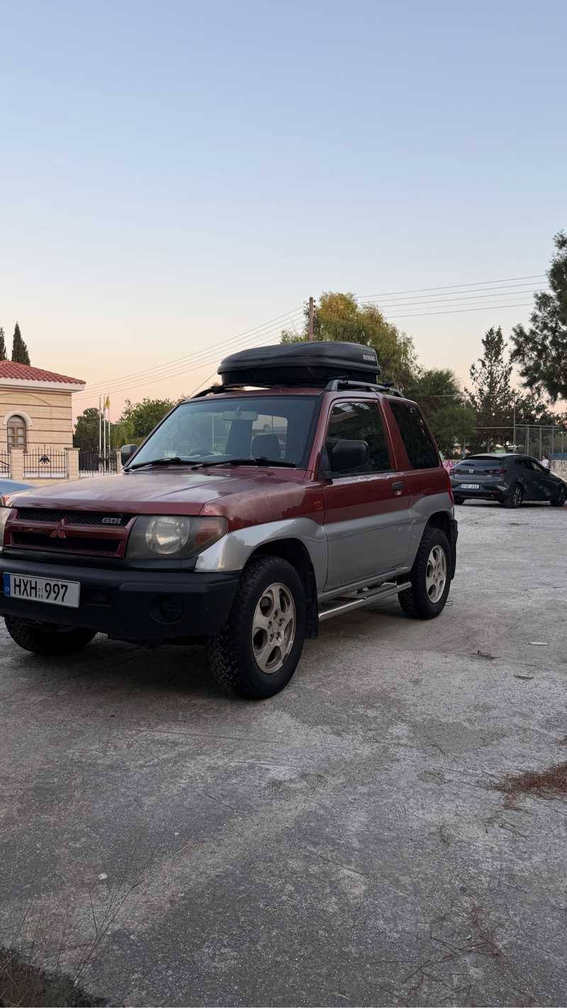 1998 Mitsubishi Pajero 1,8L 1998 Cyprus