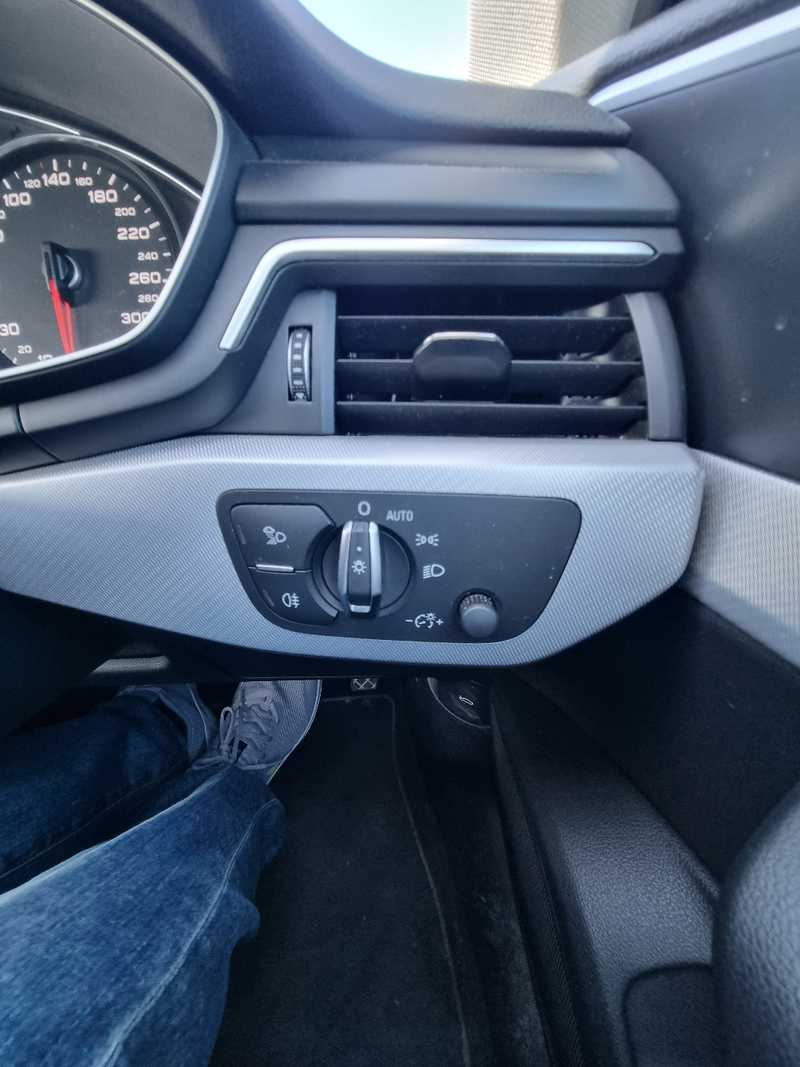2019 Audi A4 2,0L 2019 Cyprus
