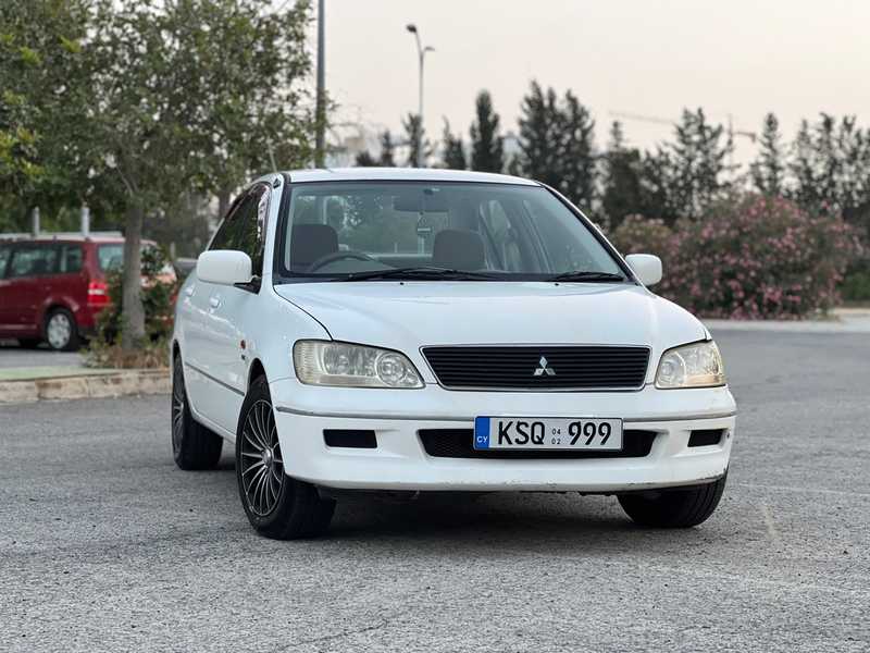 Mitsubishi Lancer 1,5L 2002
