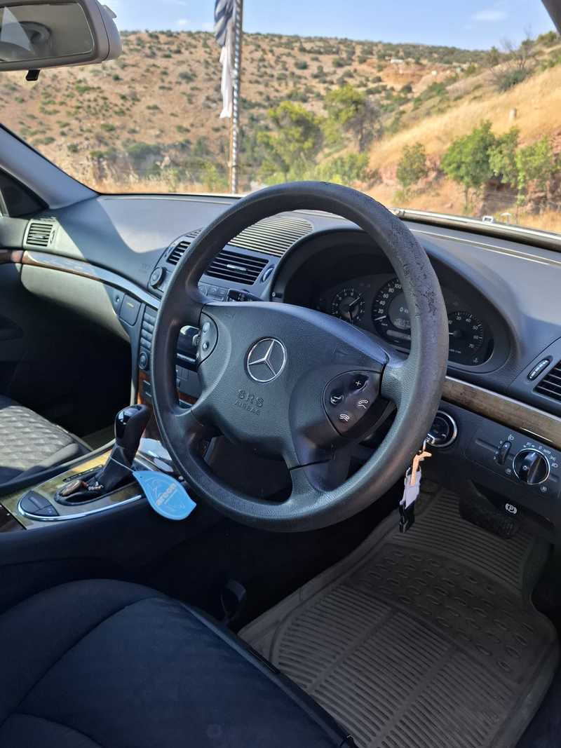 2002 Mercedes-Benz E-Class 2,6L 2002 Cyprus