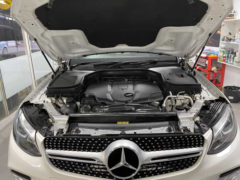 2017 Mercedes-Benz GLC-Class 2,5L 2017 Cyprus