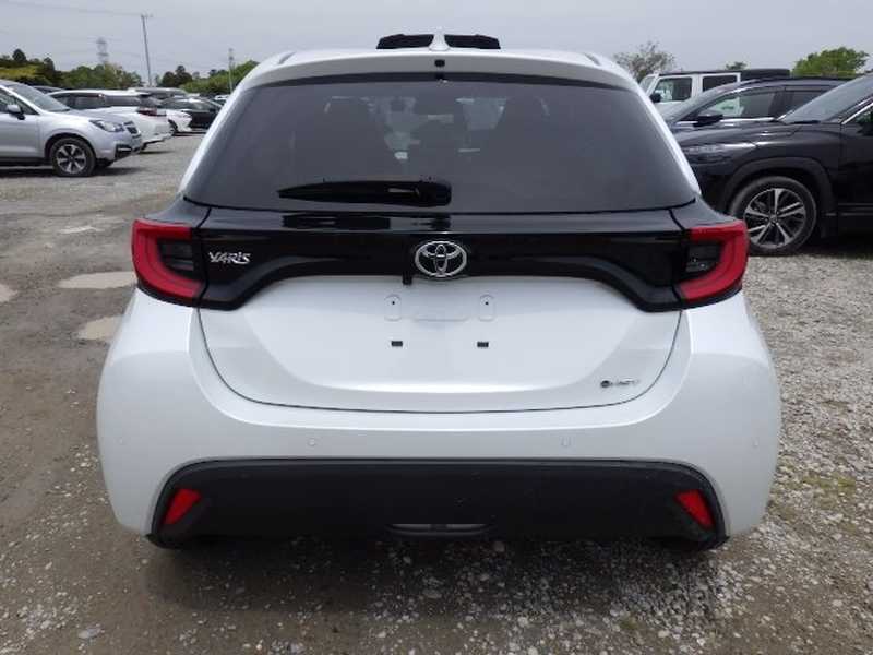 2024 Toyota Yaris 1,5L 2024 Cyprus