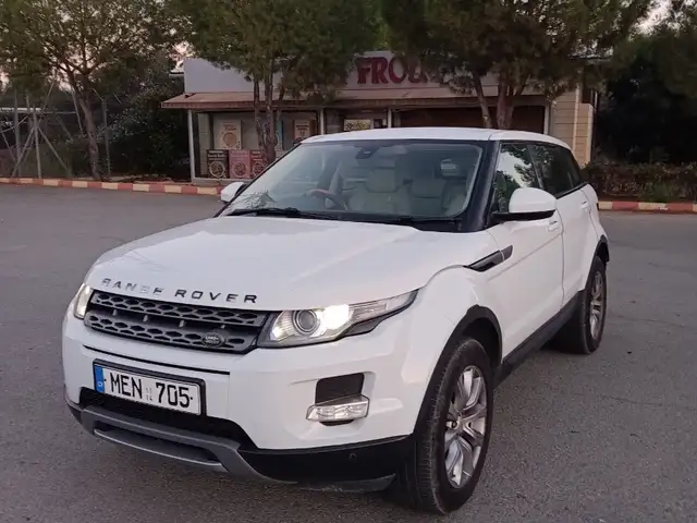 Land Rover Range Rover Evoque 2,2L 2015, Nicosia — Palaiometocho - 2