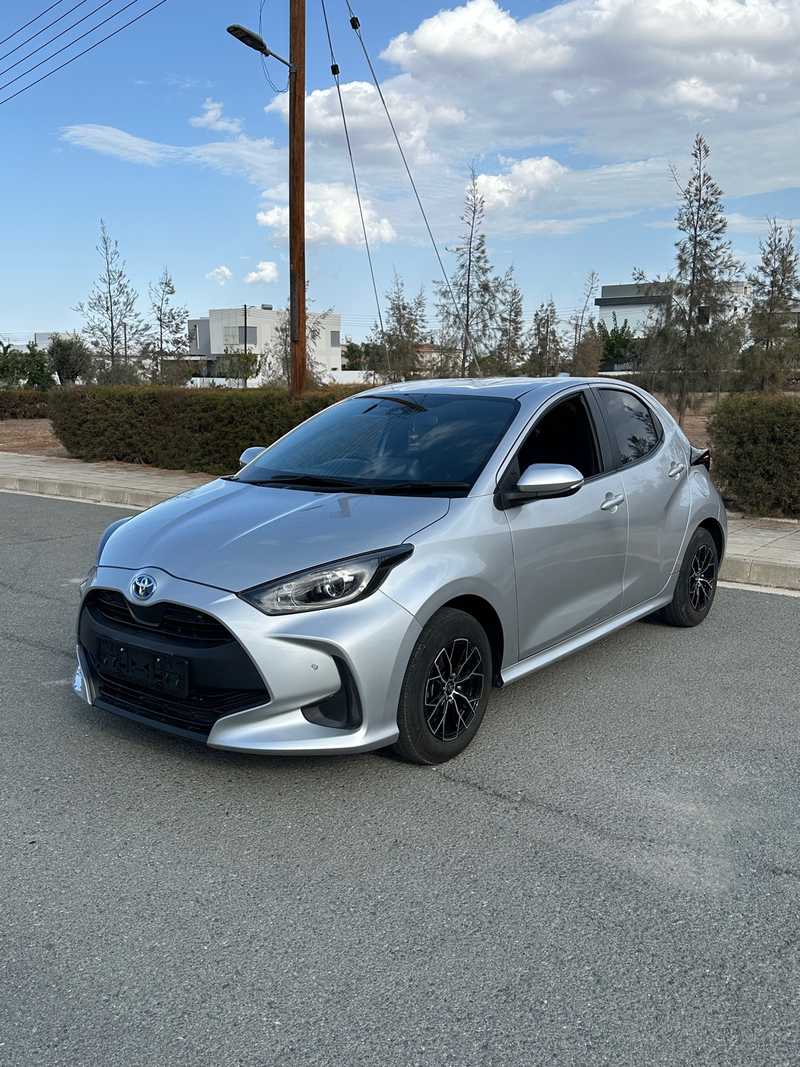 2022 Toyota Yaris 1,5L 2022 Cyprus