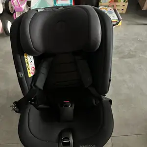Maxi-cosi spinel 360 σε μαύρο χρώμα, μαζί με τη βάση του, Επαρχία Λευκωσίας — Έγκωμη - Μακεδονίτισσα