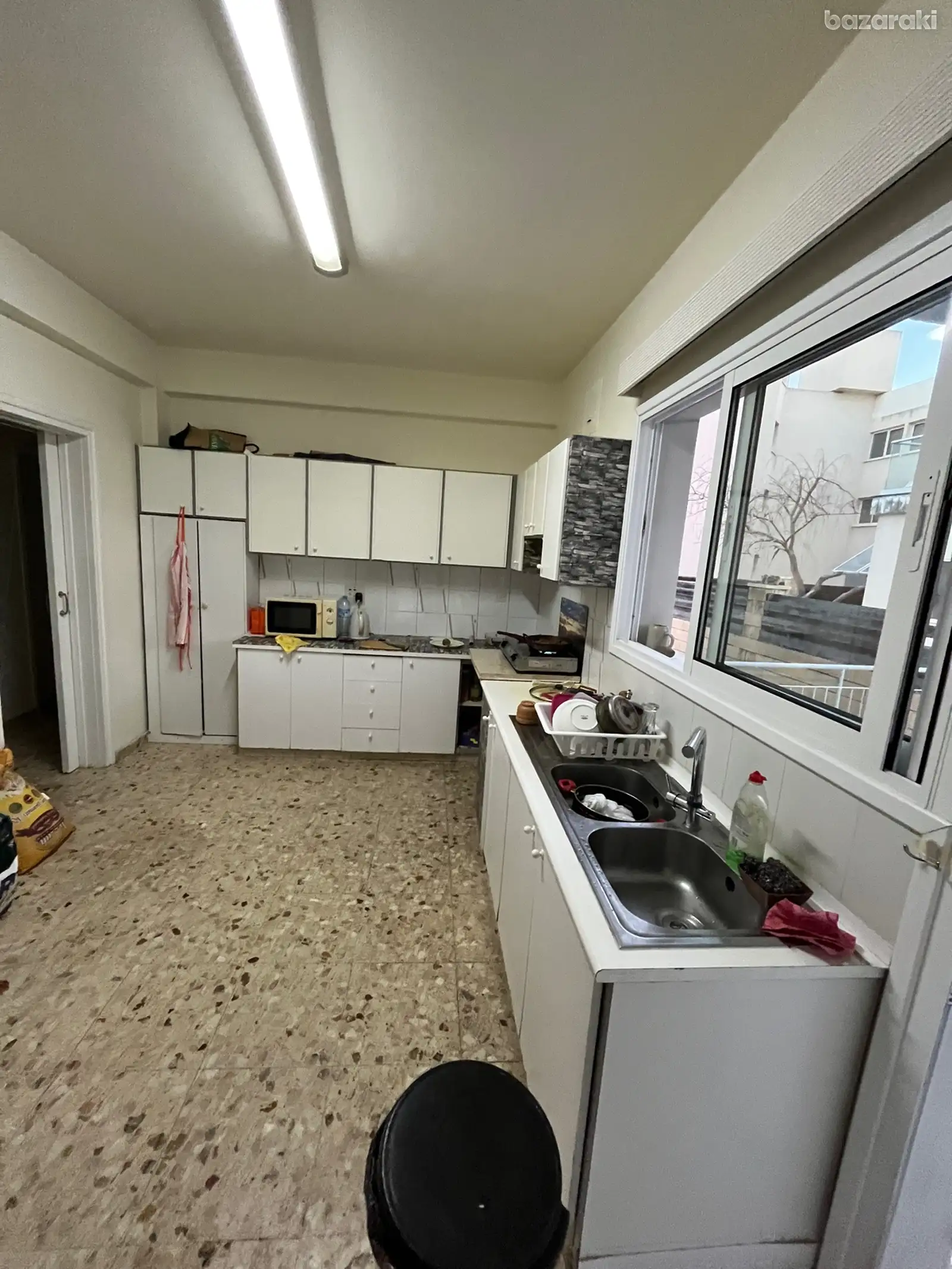 Room — 3