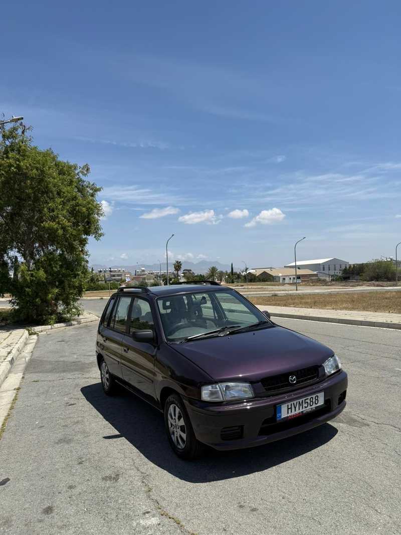 Mazda Demio 1,3L 2000