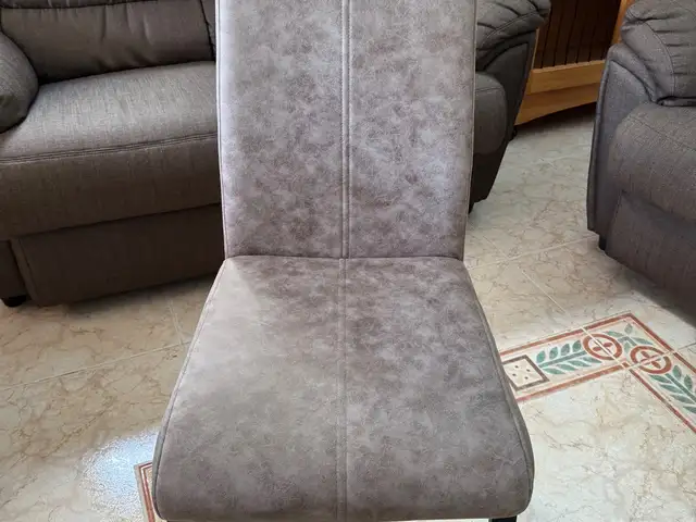 Chairs, Επαρχία Πάφου — Πέγεια