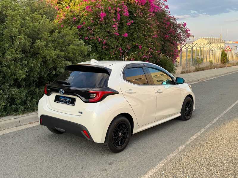 2022 Toyota Yaris 1,5L 2022 Cyprus