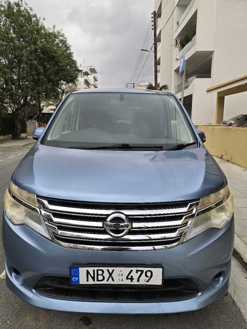 Nissan Serena 2,0L 2014