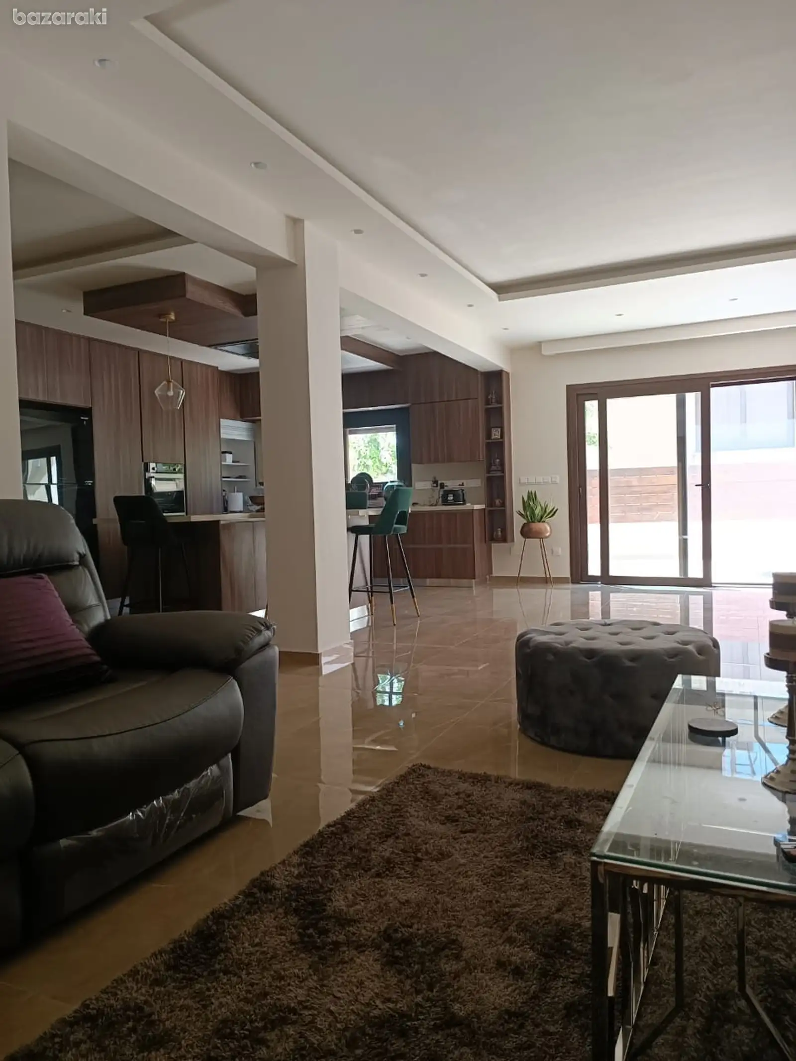 House, 5 bedrooms — 5