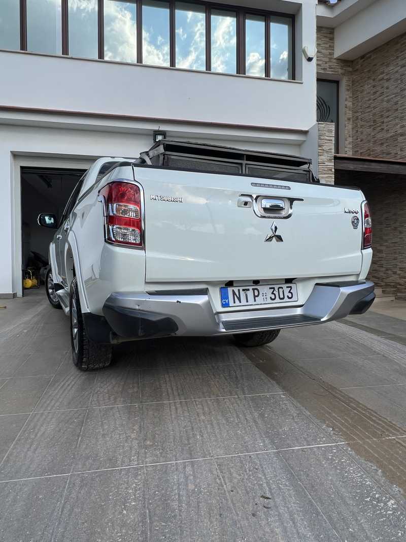 2017 Mitsubishi L200 2,4L 2017 Cyprus