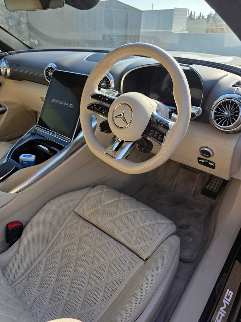 2023 Mercedes-Benz SL-Class 4,0L 2023 Cyprus
