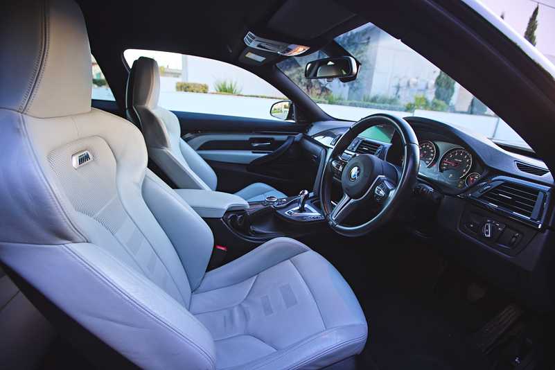 2014 BMW M4 3,0L 2014 Cyprus