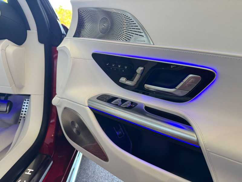 2025 Mercedes-Benz SL-Class 4,0L 2025 Cyprus