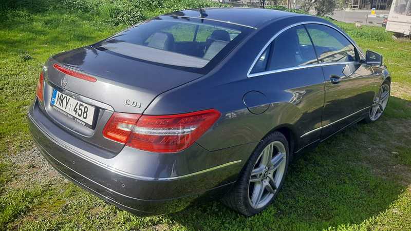 2011 Mercedes-Benz E-Class 2,2L 2011 Cyprus