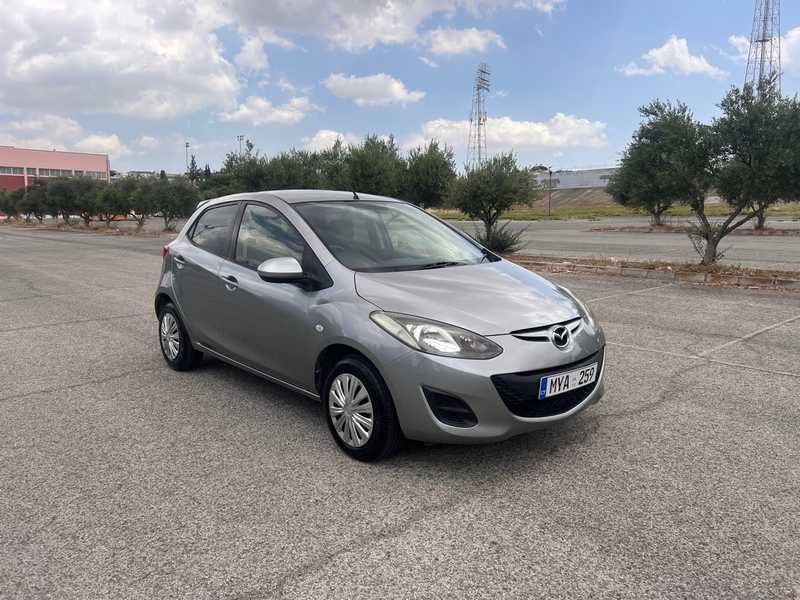 2013 Mazda Demio 1,3L 2013 Cyprus