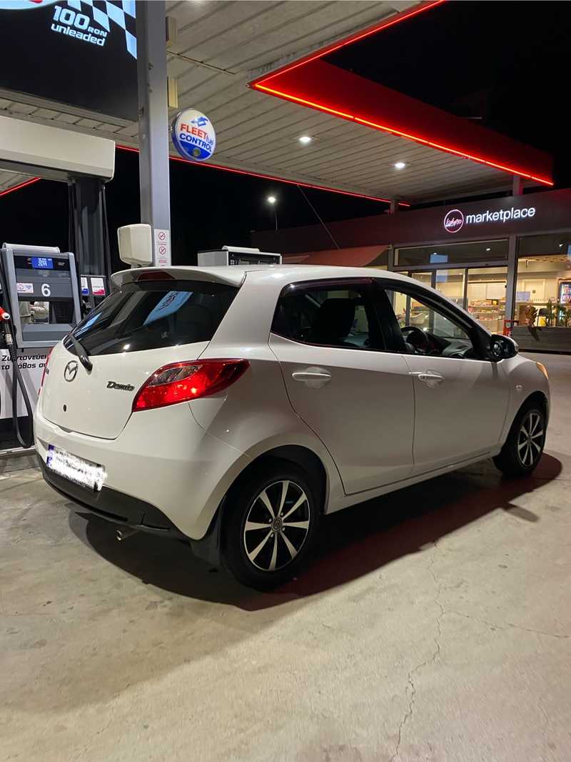 2014 Mazda Demio 1,3L 2014 Cyprus