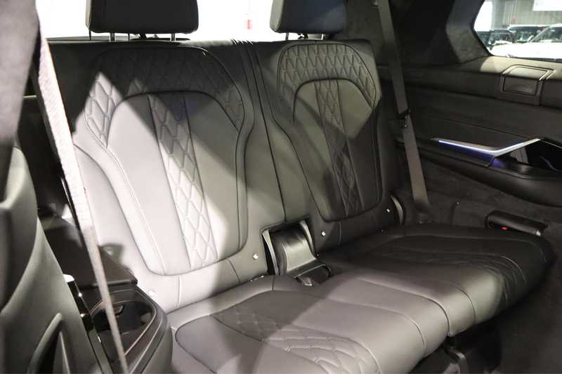 2025 BMW X7 3,0L 2025 Cyprus