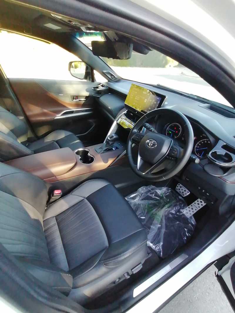 2021 Toyota Harrier 2,5L 2021 Cyprus